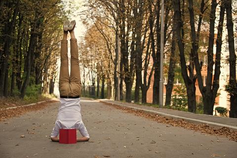 Man handstand