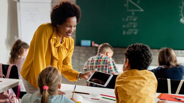 Early Stage EAL teacher with EAL learners